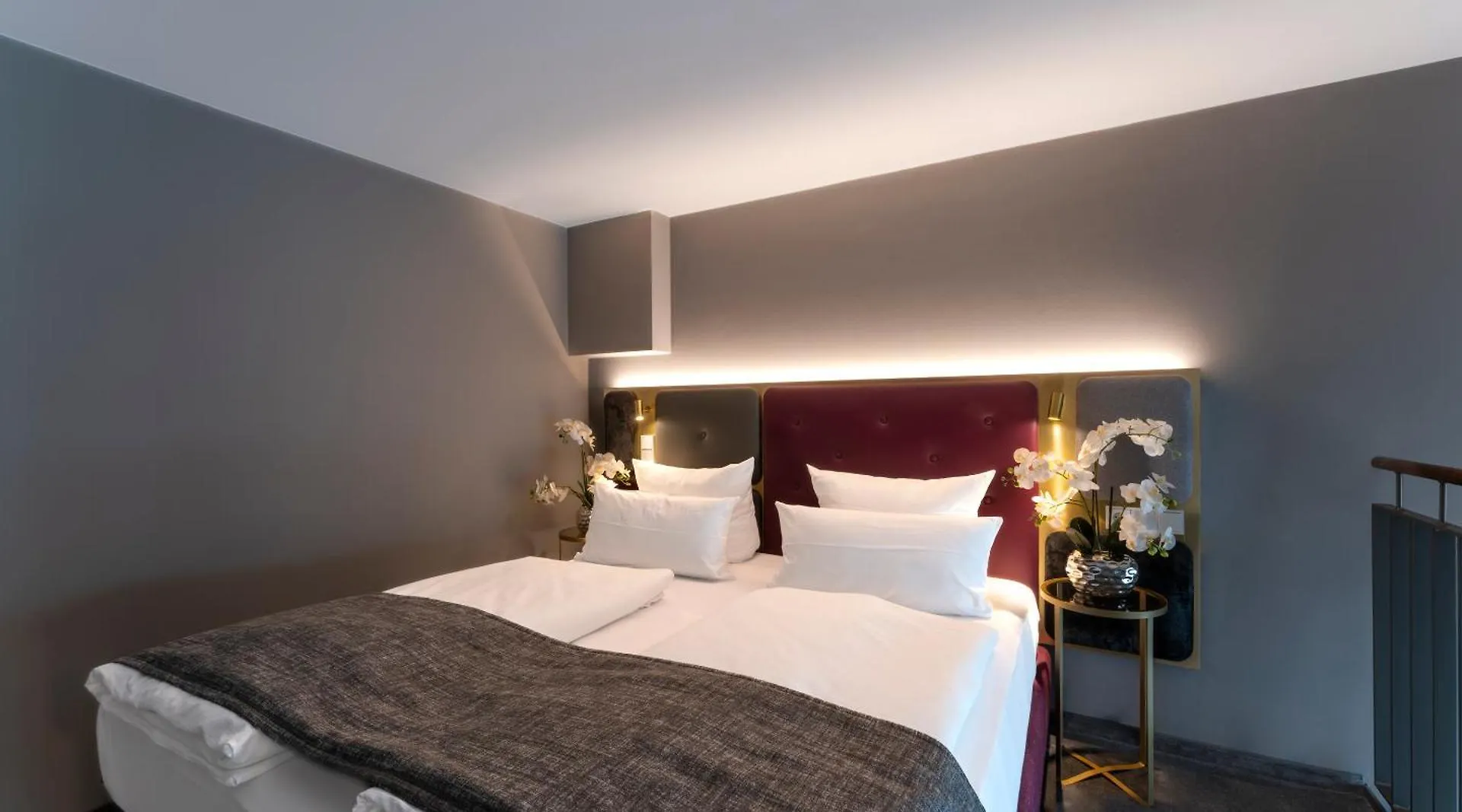 Plaza Premium Muenchen Hotel