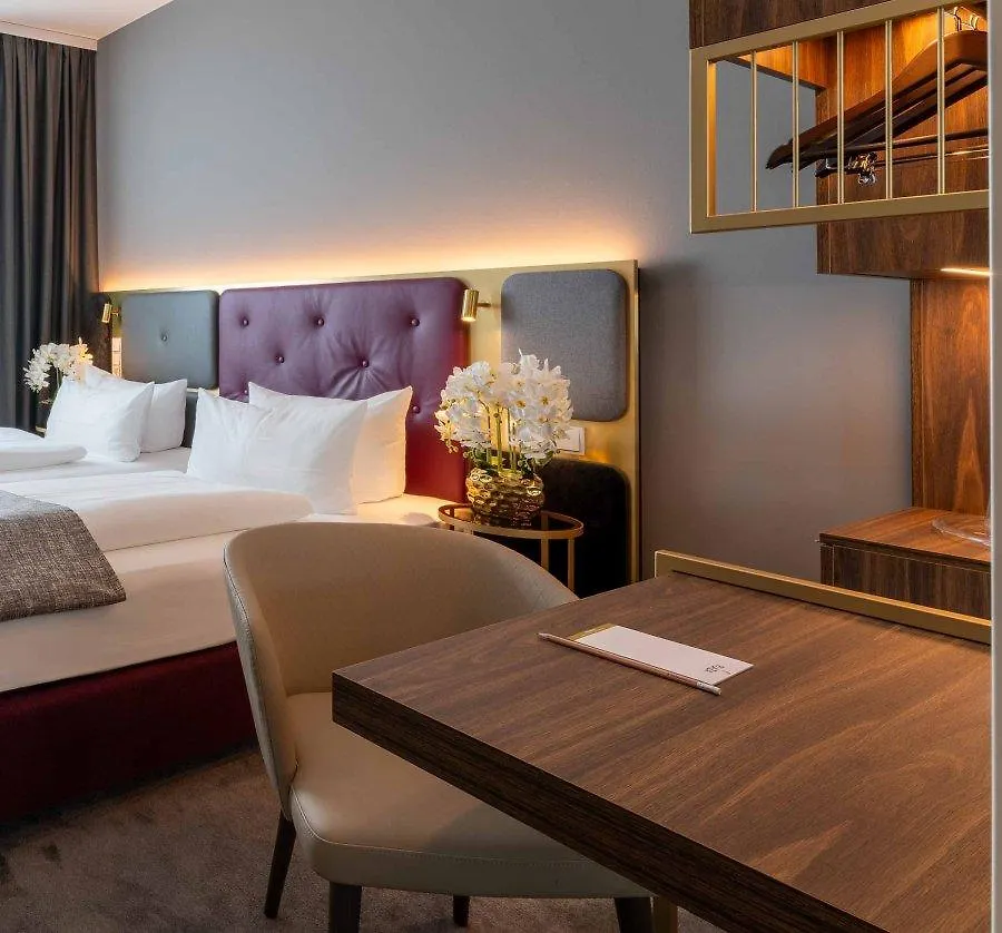 Plaza Premium Muenchen Hotel