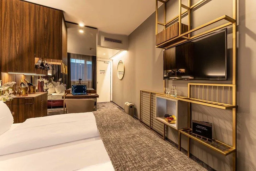 Plaza Premium Muenchen Hotel Germany