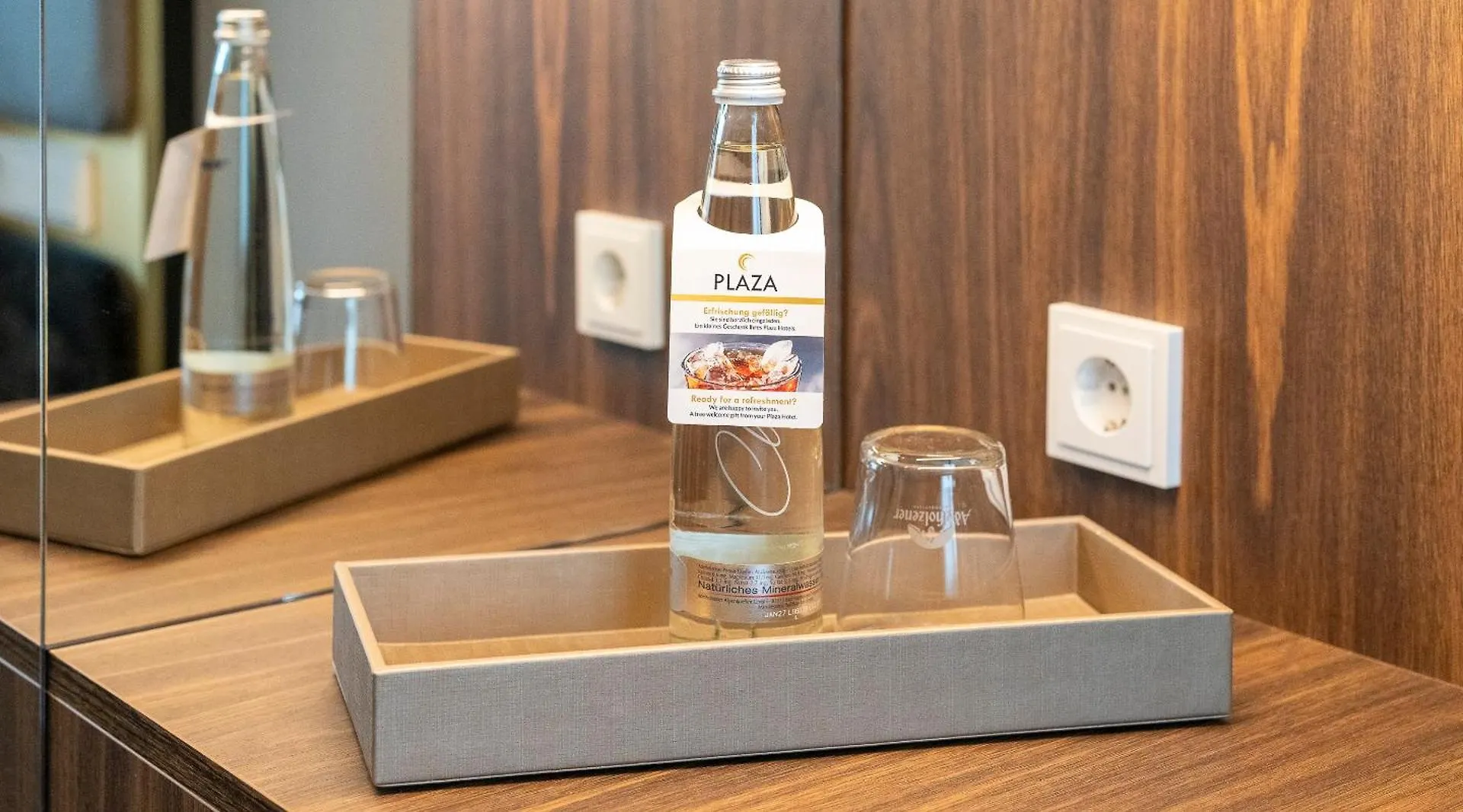 Plaza Premium Muenchen Hotel